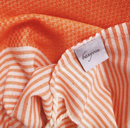1000 Étiquettes en coton personnalisées pour votre marque - Design cousu
